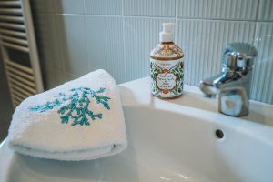 WhatsApp Image 2024-11-24 at 12.24.04